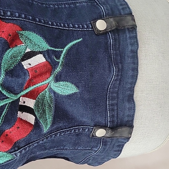 Bebe Patch Jean Jacket with Side Pockets, Size: M - Picture 4 of 12